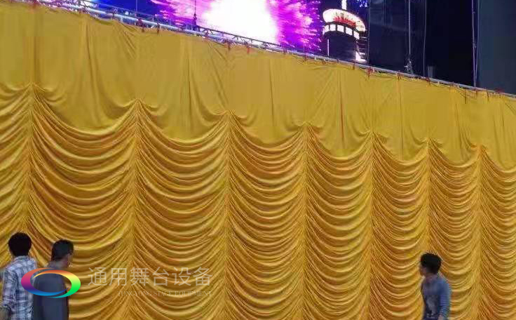 箱形\平行\(zhòng)刀形\捏形\按扣軌道等舞臺(tái)阻燃幕布褶皺類(lèi)型概述介紹（附圖）