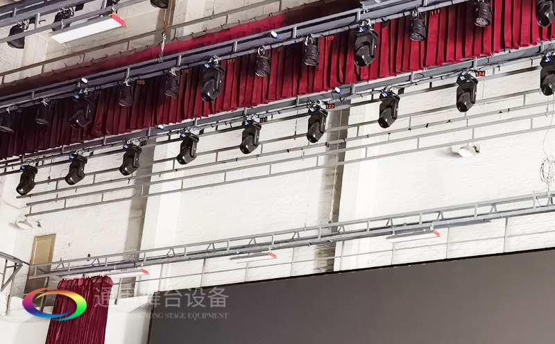 通用舞臺阻燃幕布承建羊城廣州 黃花崗禮堂舞臺項(xiàng)目