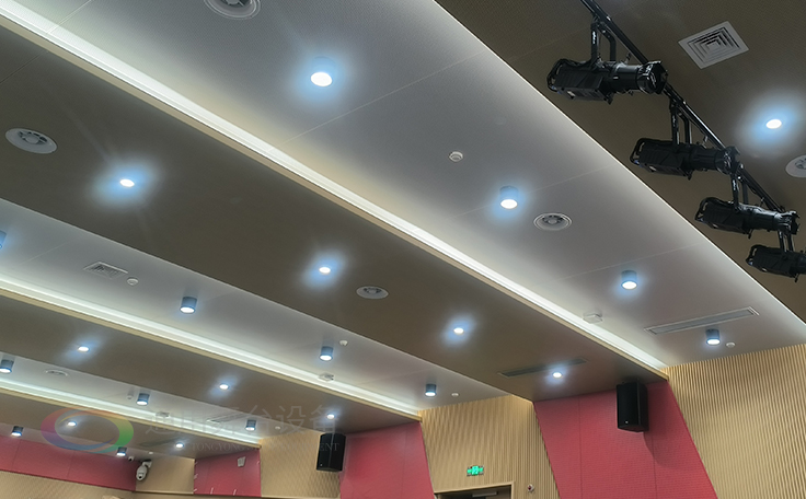 泰州市“中國演藝裝備舞臺機械產(chǎn)業(yè)基地” 加快舞臺裝備制造產(chǎn)業(yè)轉(zhuǎn)型升級、提升完善產(chǎn)業(yè)鏈體系、助力泰州文化產(chǎn)業(yè)高質(zhì)量發(fā)展！